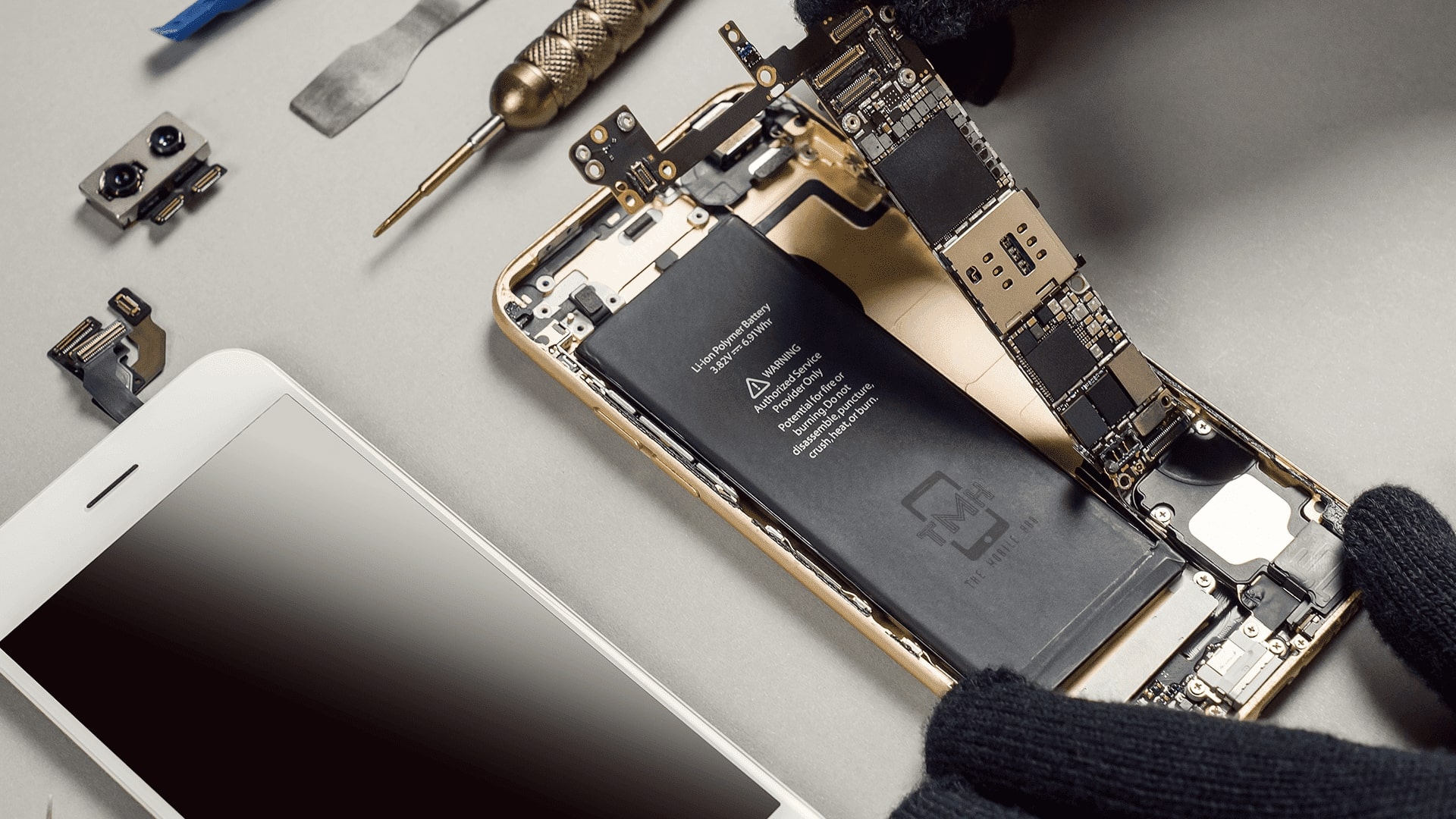 iphone-repair-min